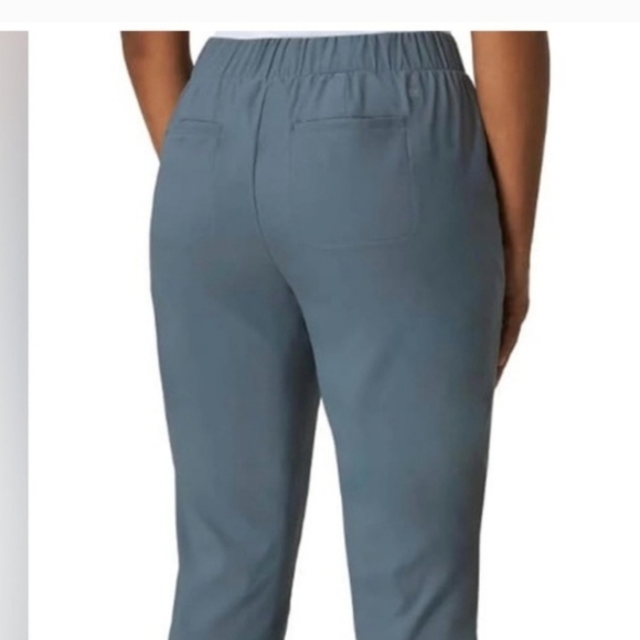 Women's Travel Pants - Picture 4 of 7
